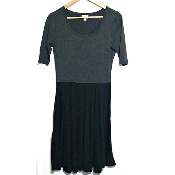 LuLaRoe Dresses & Skirts - LulaRoe Nicole Black and Gray sz Medium Dress
